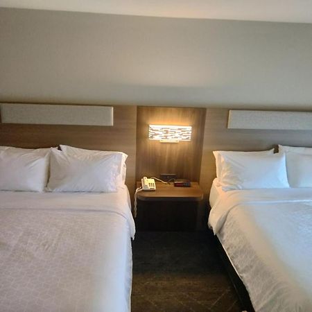 Holiday Inn Express Lapeer By Ihg מראה חיצוני תמונה
