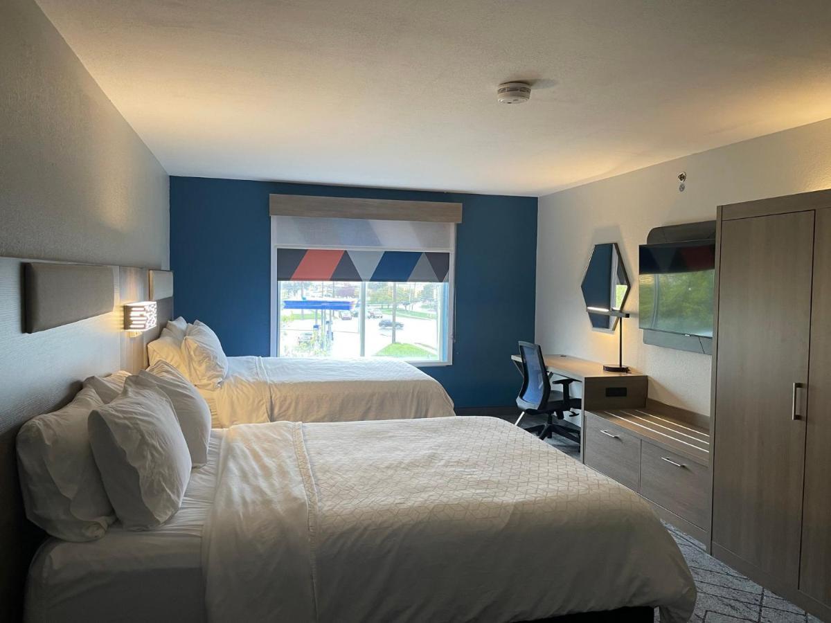 Holiday Inn Express Lapeer By Ihg מראה חיצוני תמונה
