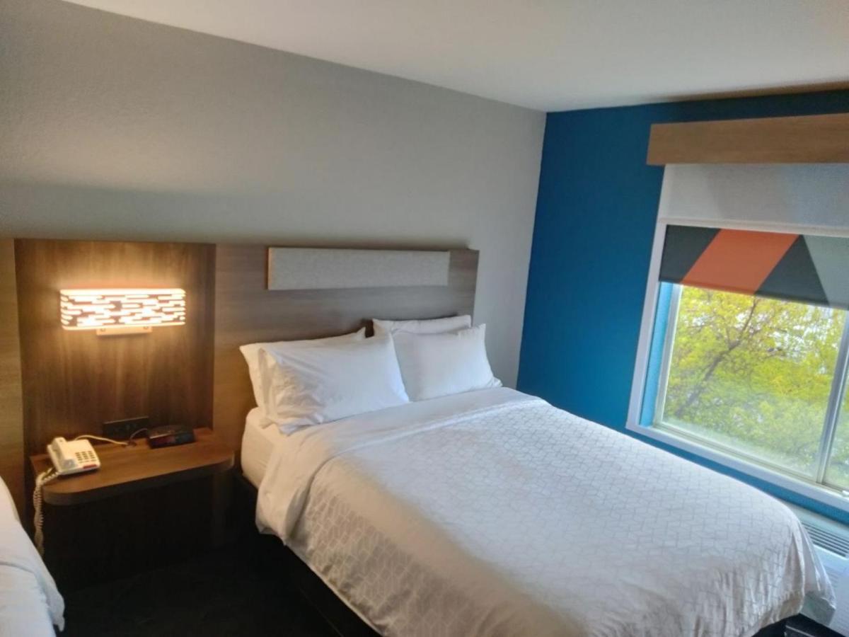 Holiday Inn Express Lapeer By Ihg מראה חיצוני תמונה