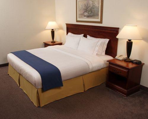 Holiday Inn Express Lapeer By Ihg חדר תמונה